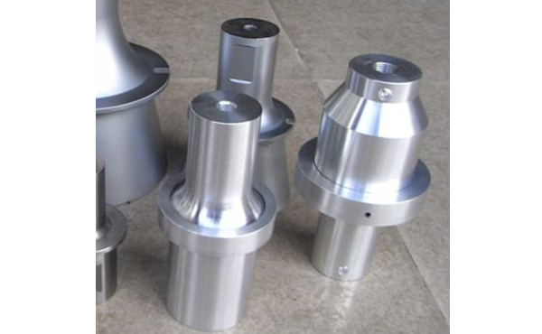 超聲波線束焊接機(jī)中換能器的重要性